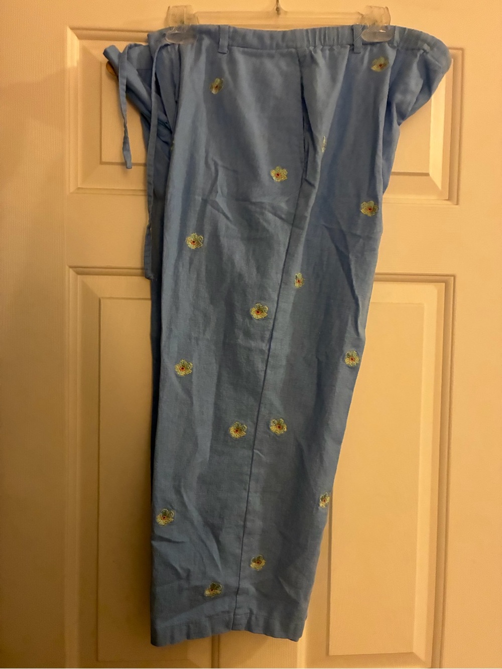 Sun Bay sport light blue linen and rayon pants with embroidered flowers
